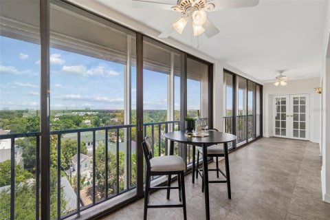 Condominio en venta en Tampa, Florida, 2 dormitorios, 242.66 m2 № 2225107 - foto 20