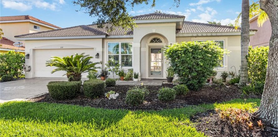 Casa en Bradenton, Florida 4 dormitorios, 223.34 m2 № 1879039