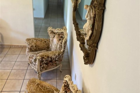 Villa ou maison à vendre à Hialeah, Floride: 3 chambres, 145.67 m2 № 1948673 - photo 13