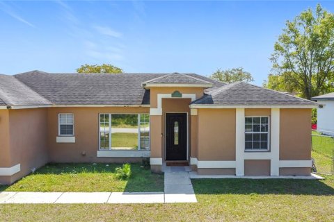House in Kissimmee, Florida 4 bedrooms, 162.3 sq.m. № 1515572 - photo 5