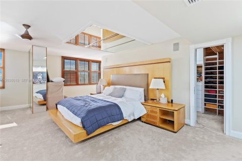Condominio en venta en Miami, Florida, 1 dormitorio, 215.53 m2 № 2153939 - foto 20