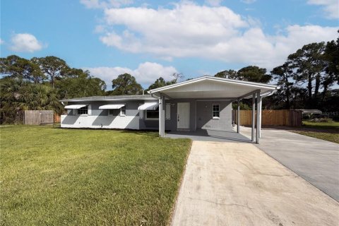 Casa en Rockledge, Florida 3 dormitorios, 108.7 m2 № 2101596
