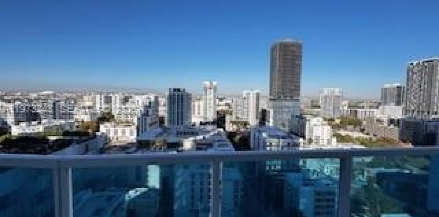 Studio in Miami, Florida № 2038762