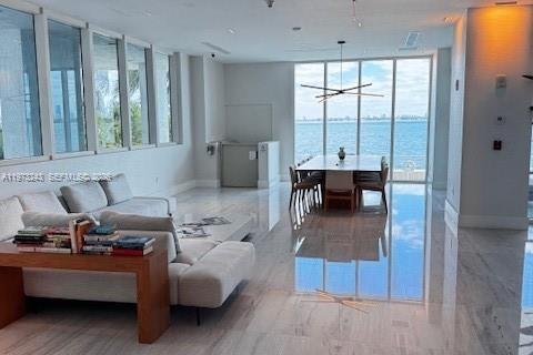 Apartment in Miami, Florida 51.65 sq.m. № 2038762 - photo 22