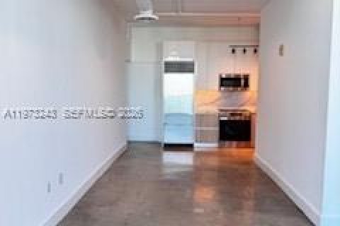Apartment in Miami, Florida 51.65 sq.m. № 2038762 - photo 7