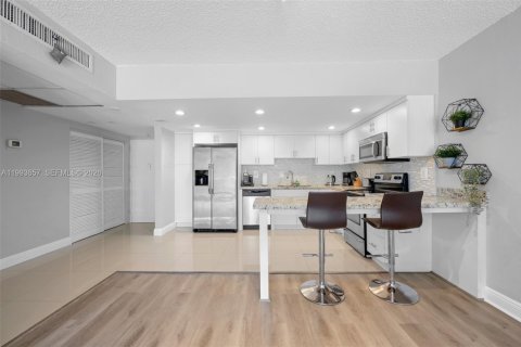 Condominio en Sunny Isles Beach, Florida, 1 dormitorio № 2153725
