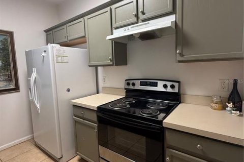 Condominio en alquiler en Orlando, Florida, 3 dormitorios, 130.81 m2 № 2219346 - foto 13