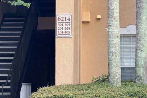 Condominio en alquiler en Orlando, Florida, 3 dormitorios, 130.81 m2 № 2219346 - foto 9