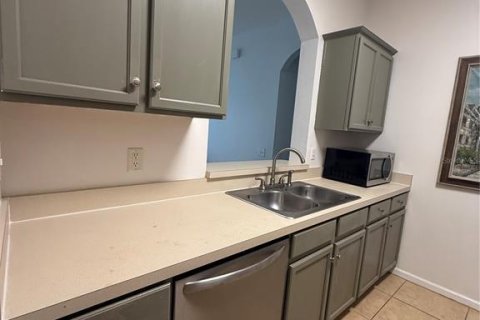 Condominio en alquiler en Orlando, Florida, 3 dormitorios, 130.81 m2 № 2219346 - foto 14