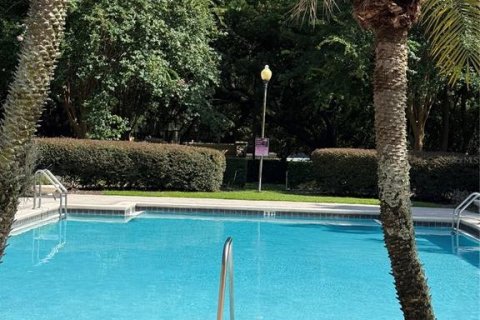 Condominio en alquiler en Orlando, Florida, 3 dormitorios, 130.81 m2 № 2219346 - foto 2