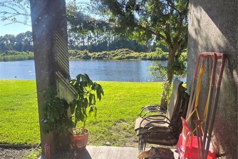 Villa ou maison à louer à Brandon, Floride: 4 chambres, 218.04 m2 № 2415212 - photo 3