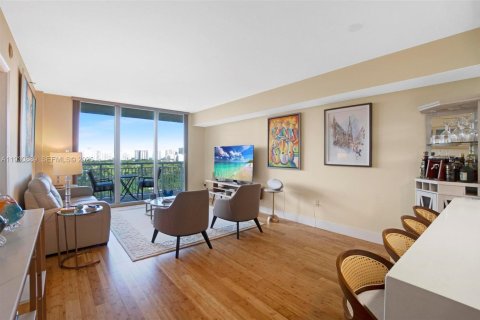 Copropriété à vendre à Aventura, Floride: 1 chambre, 80.82 m2 № 1989816 - photo 10