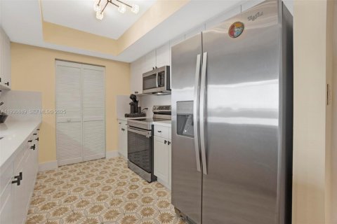 Copropriété à vendre à Aventura, Floride: 1 chambre, 80.82 m2 № 1989816 - photo 29