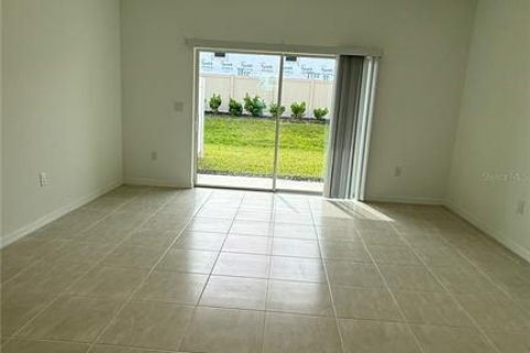 Touwnhouse à louer à Sarasota, Floride: 2 chambres, 110.27 m2 № 2423775 - photo 7