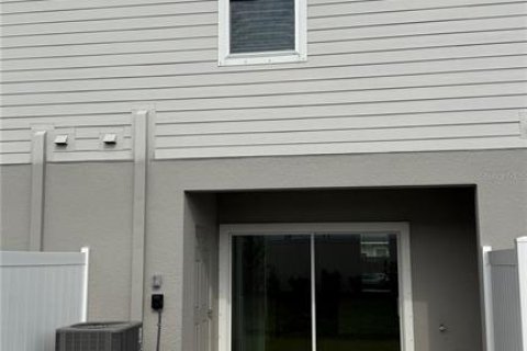 Touwnhouse à louer à Sarasota, Floride: 2 chambres, 110.27 m2 № 2423775 - photo 8