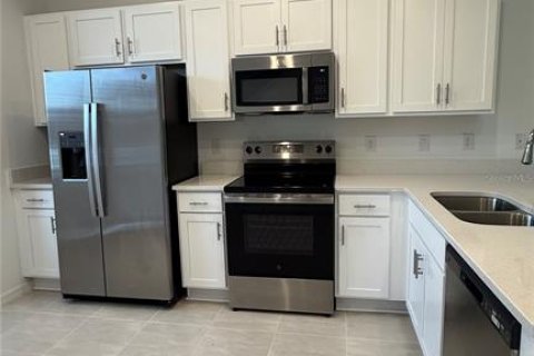 Touwnhouse à louer à Sarasota, Floride: 2 chambres, 110.27 m2 № 2423775 - photo 6