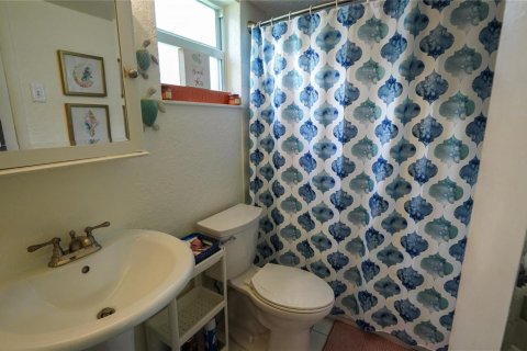 Condo in Dania Beach, Florida, 1 bedroom  № 2242269 - photo 18