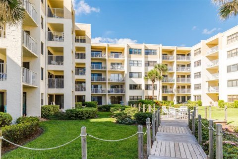 Condo in New Smyrna Beach, Florida, 2 bedrooms  № 1534135 - photo 25