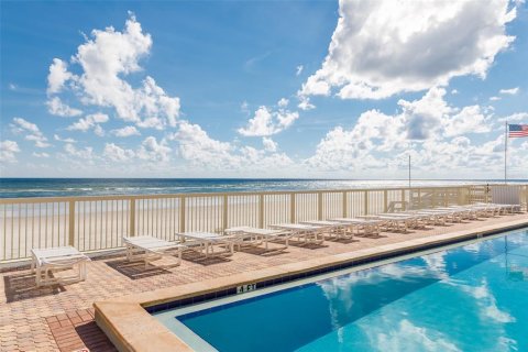 Condo in New Smyrna Beach, Florida, 2 bedrooms  № 1534135 - photo 28