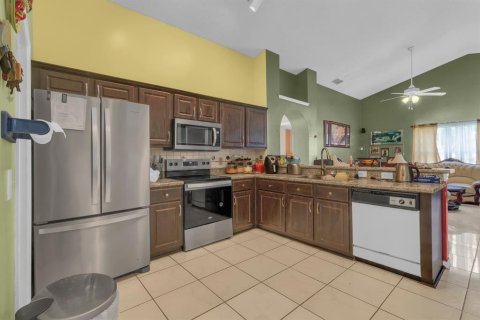Casa en venta en Kissimmee, Florida, 3 dormitorios, 152.55 m2 № 2383395 - foto 8