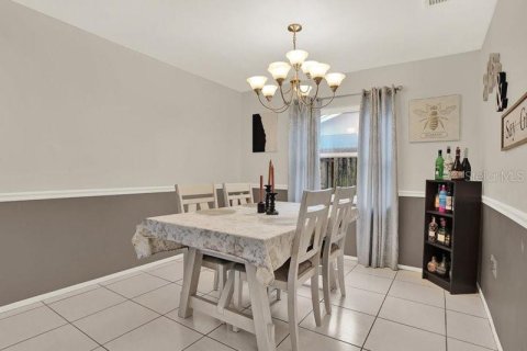 Casa en venta en Brandon, Florida, 3 dormitorios, 146.04 m2 № 1915902 - foto 10