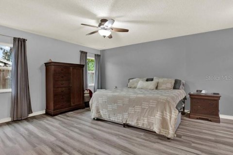 Casa en venta en Brandon, Florida, 3 dormitorios, 146.04 m2 № 1915902 - foto 18