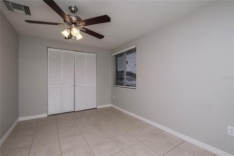 Casa en alquiler en New Port Richey, Florida, 3 dormitorios, 140.1 m2 № 1913615 - foto 10