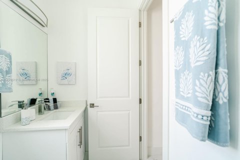 Casa en alquiler en Lehigh Acres, Florida, 3 dormitorios № 1957708 - foto 13