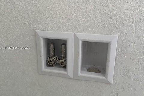 Снять в аренду коммерческую недвижимость в Майами, Флорида 5 спален, 311.13м2, № 2057884 - фото 10