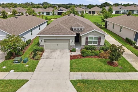 Villa ou maison à vendre à Wildwood, Floride: 4 chambres, 188.96 m2 № 2339446 - photo 3