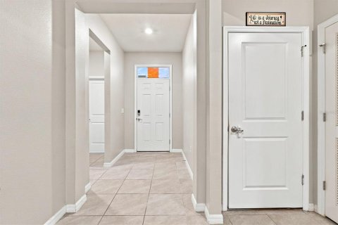 Villa ou maison à vendre à Wildwood, Floride: 4 chambres, 188.96 m2 № 2339446 - photo 18