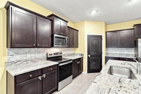 Villa ou maison à vendre à Wildwood, Floride: 4 chambres, 188.96 m2 № 2339446 - photo 26