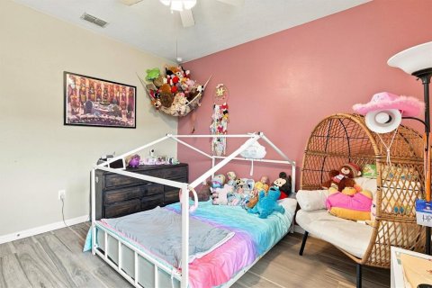 Villa ou maison à vendre à Wildwood, Floride: 4 chambres, 188.96 m2 № 2339446 - photo 8