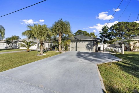 Casa en venta en Port St. Lucie, Florida, 4 dormitorios, 153.85 m2 № 2078330 - foto 8