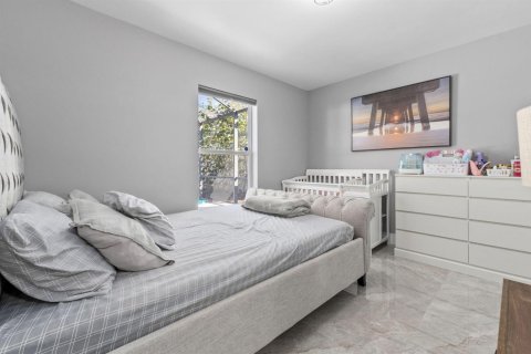 Casa en venta en Port St. Lucie, Florida, 4 dormitorios, 153.85 m2 № 2078330 - foto 29