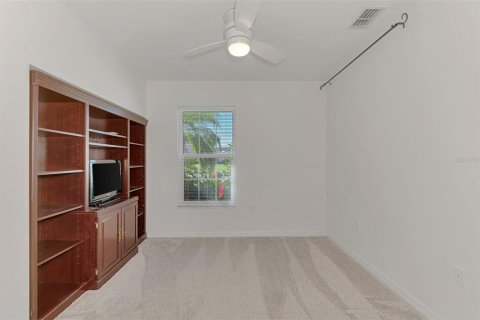 Villa ou maison à vendre à Englewood, Floride: 2 chambres, 173.63 m2 № 2431060 - photo 12