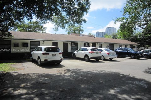 Appartement à louer à Hollywood, Floride: 1 chambre, 399.85 m2 № 2077357 - photo 16