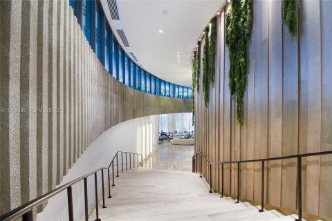 Condo in Miami, Florida, 2 bedrooms  № 2030996 - photo 20