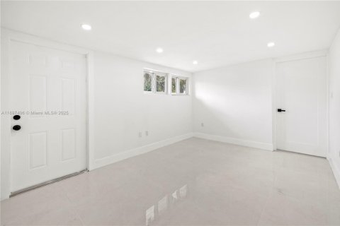 Villa ou maison à vendre à Tamarac, Floride: 4 chambres № 1948602 - photo 25