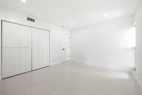 Villa ou maison à vendre à Tamarac, Floride: 4 chambres № 1948602 - photo 20