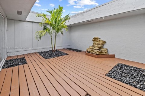 Villa ou maison à vendre à Tamarac, Floride: 4 chambres № 1948602 - photo 28
