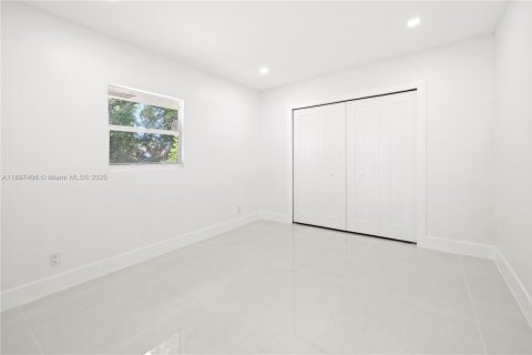 Villa ou maison à vendre à Tamarac, Floride: 4 chambres № 1948602 - photo 23