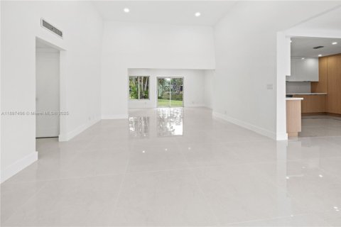 Villa ou maison à vendre à Tamarac, Floride: 4 chambres № 1948602 - photo 14
