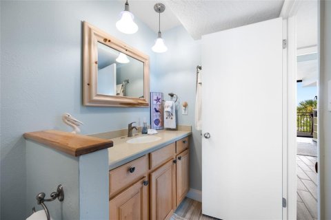 Copropriété à vendre à Treasure Island, Floride: 2 chambres, 140.28 m2 № 2378195 - photo 27