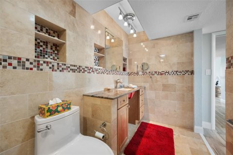 Copropriété à vendre à Treasure Island, Floride: 2 chambres, 140.28 m2 № 2378195 - photo 23