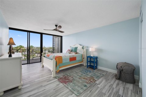 Copropriété à vendre à Treasure Island, Floride: 2 chambres, 140.28 m2 № 2378195 - photo 20