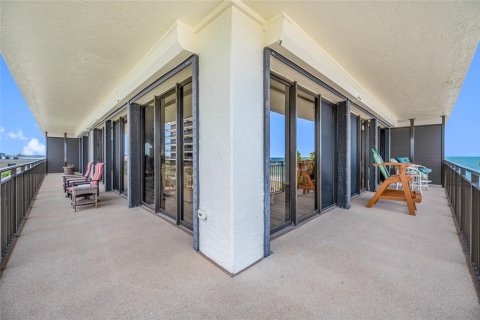 Copropriété à vendre à Treasure Island, Floride: 2 chambres, 140.28 m2 № 2378195 - photo 30