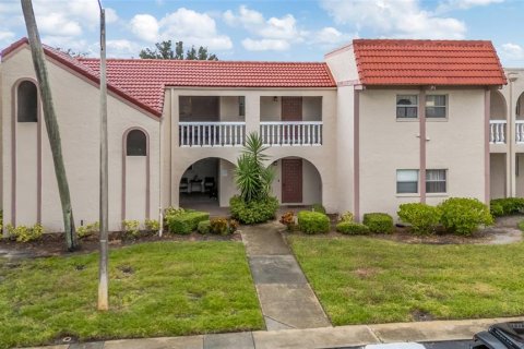 Condo in Seminole, Florida, 2 bedrooms  № 2361522