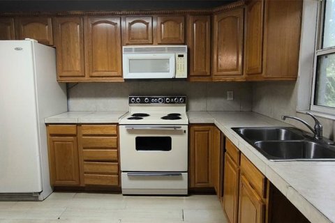 Casa en venta en Gainesville, Florida, 3 dormitorios, 130.06 m2 № 1918656 - foto 7