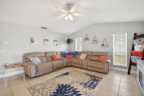Villa ou maison à vendre à Bradenton, Floride: 3 chambres, 175.59 m2 № 2135694 - photo 14